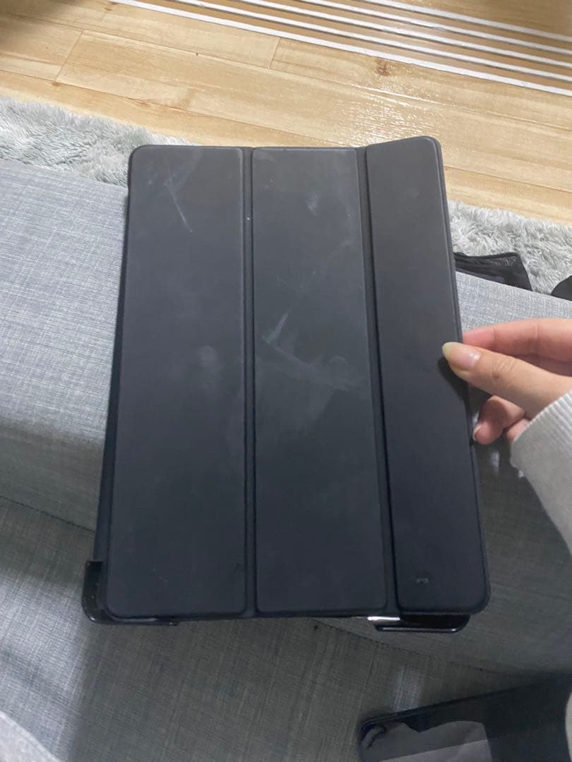 Apple iPad スペースグレー スマートカバー付き