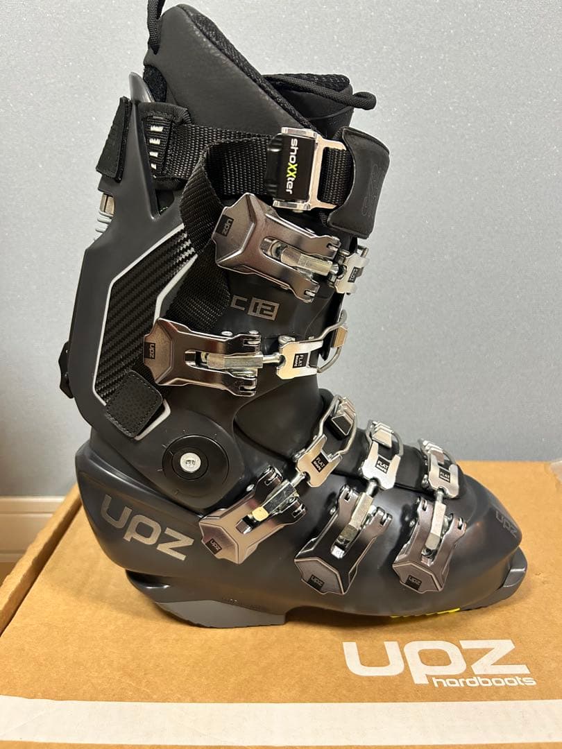 スノーボードハードブーツUPZ RC12 23-24
