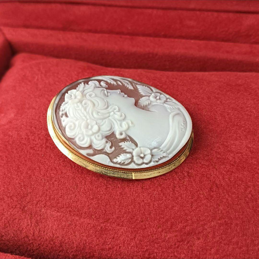 minto様　カメオ　シェルカメオ　ブローチペンダントトップ　ケース付き