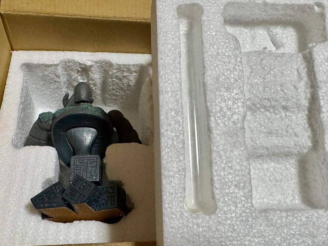 【箱あり】天空の城　ラピュタ　巨神兵　一輪挿し　レア