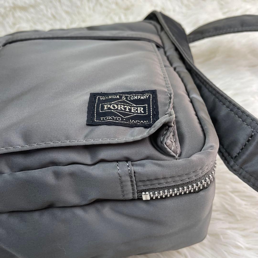 【極美品】ポーター タンカー ショルダーバッグ ダブルジップ シルバーグレー　L