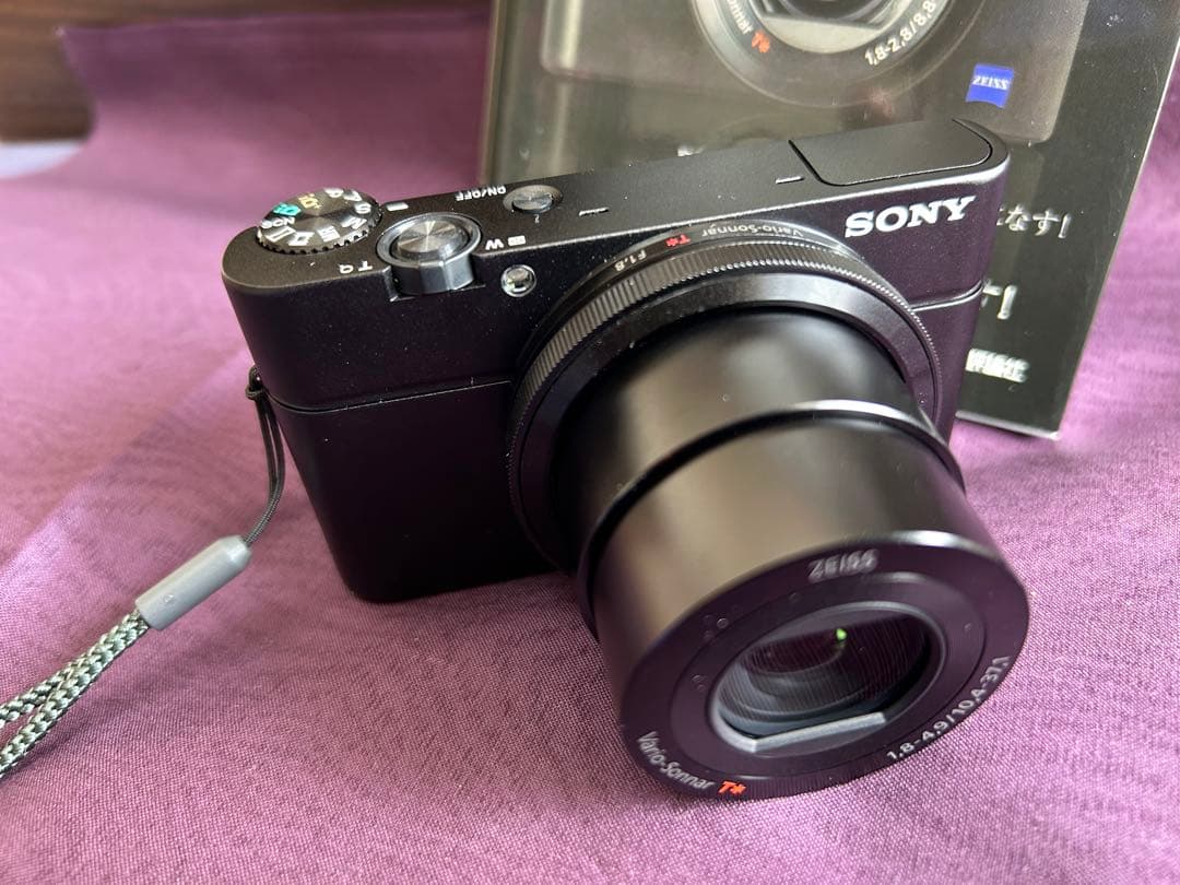 ほぼ未使用美品　Sony Cyber-shot RX100 撮影ガイド本付き