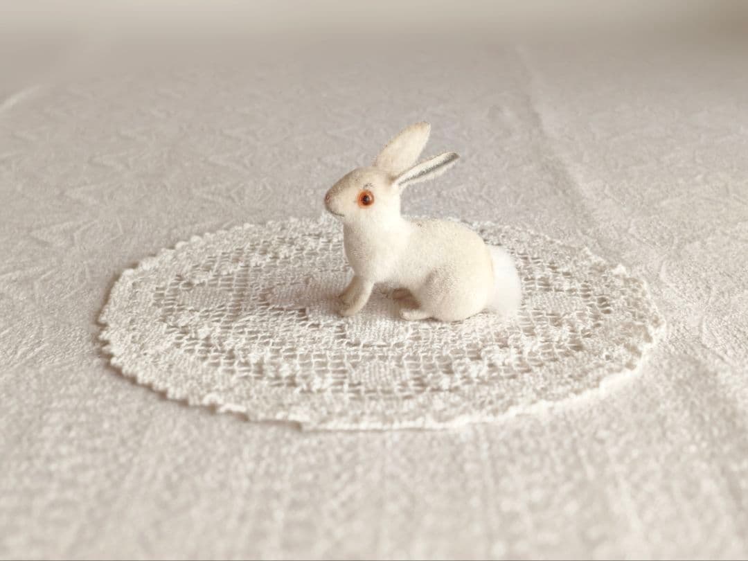 【✳︎toto✳︎さま】vintage ୨୧ 真っ白な 可愛い ウサちゃん