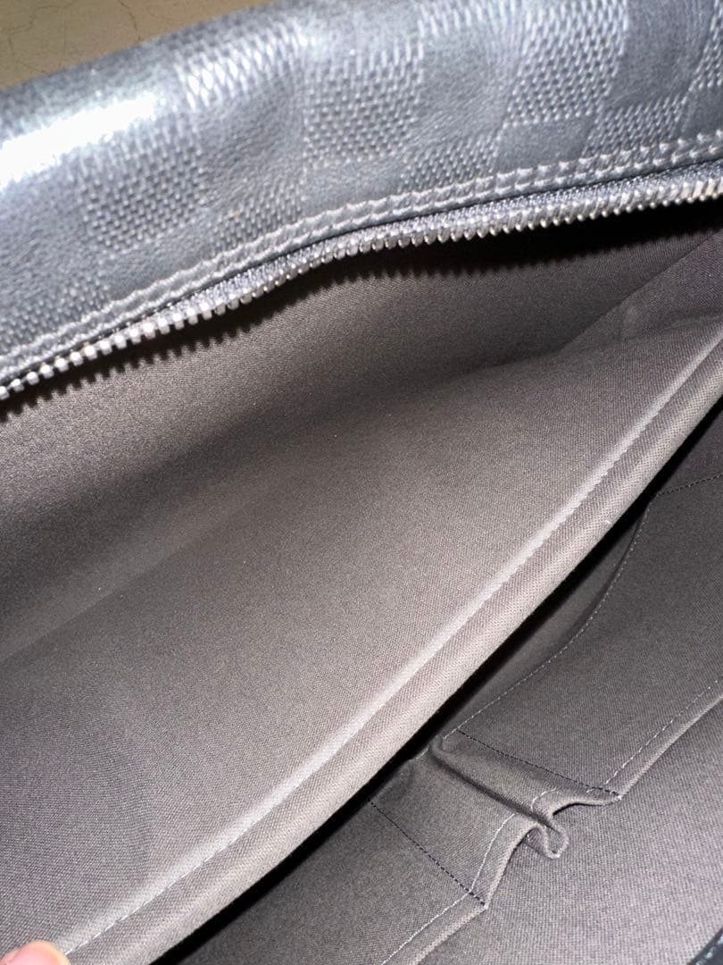 ゼウス　LOUIS VUITTON ポルトドキュマン・ヴォワイヤージュ