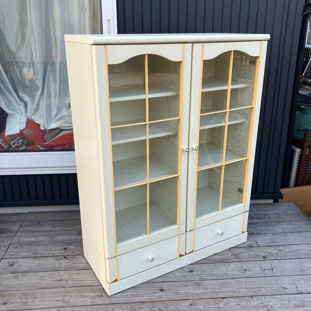 昭和レトロ ガラス扉 窓枠風 木製サイドボード 飾り棚 カップボード 古家具
