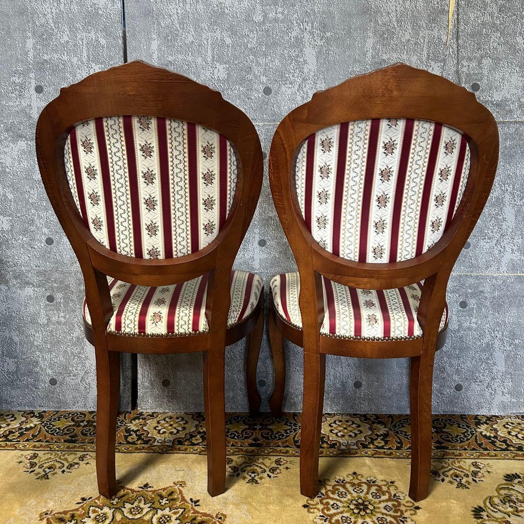 わらびもちこ꧁イタリア製꧂サロンチェア ダイニング ヨーロッパ 鋲打ち