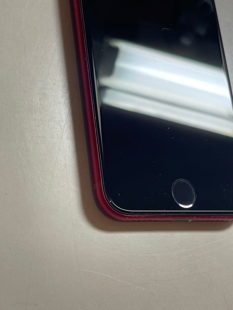 iPhone8 64GB 匿名発送　SIMフリー　最大充電82%