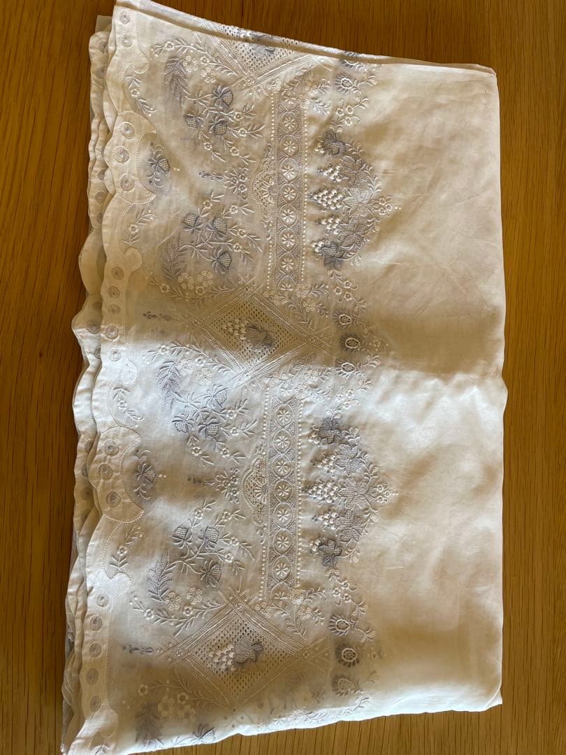 汕頭　スワトウ　SWATOW　手刺繍刺繍　テーブルクロス　希少