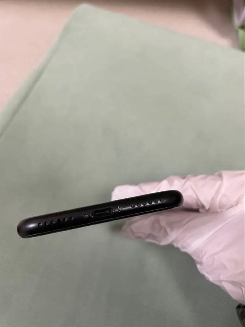 スマートフォン本体 Apple iPhone SE2 64GB