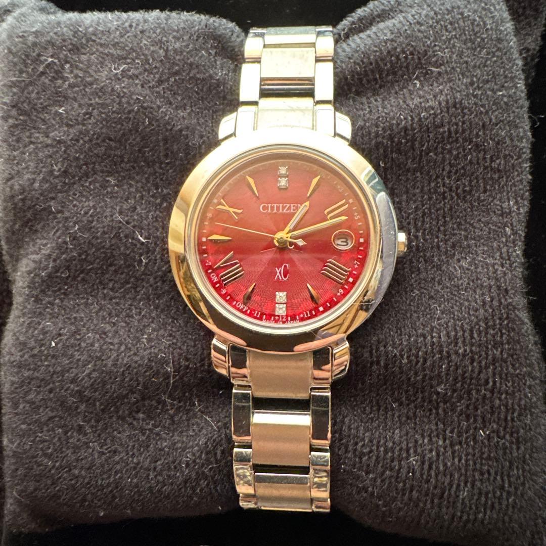 CITIZEN XC アナログ電波時計 赤 ES9440-51X