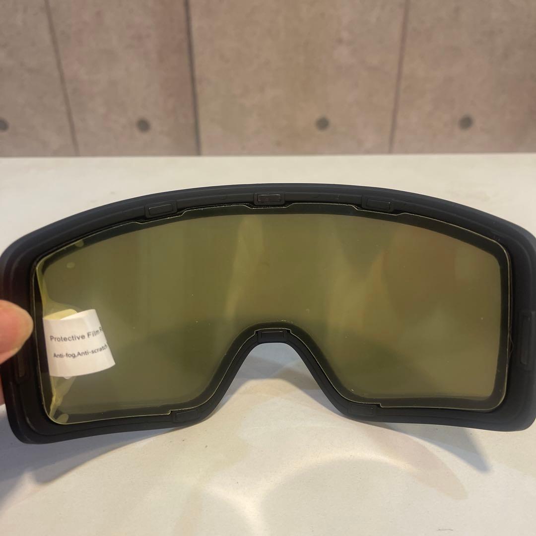 BLACKFLYS スノーゴーグル mirrorライトスモーク　マグネット式