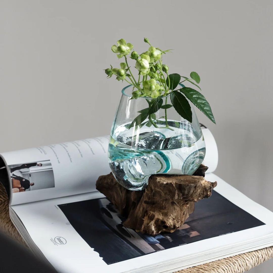 ガラス花瓶 木製台座付き