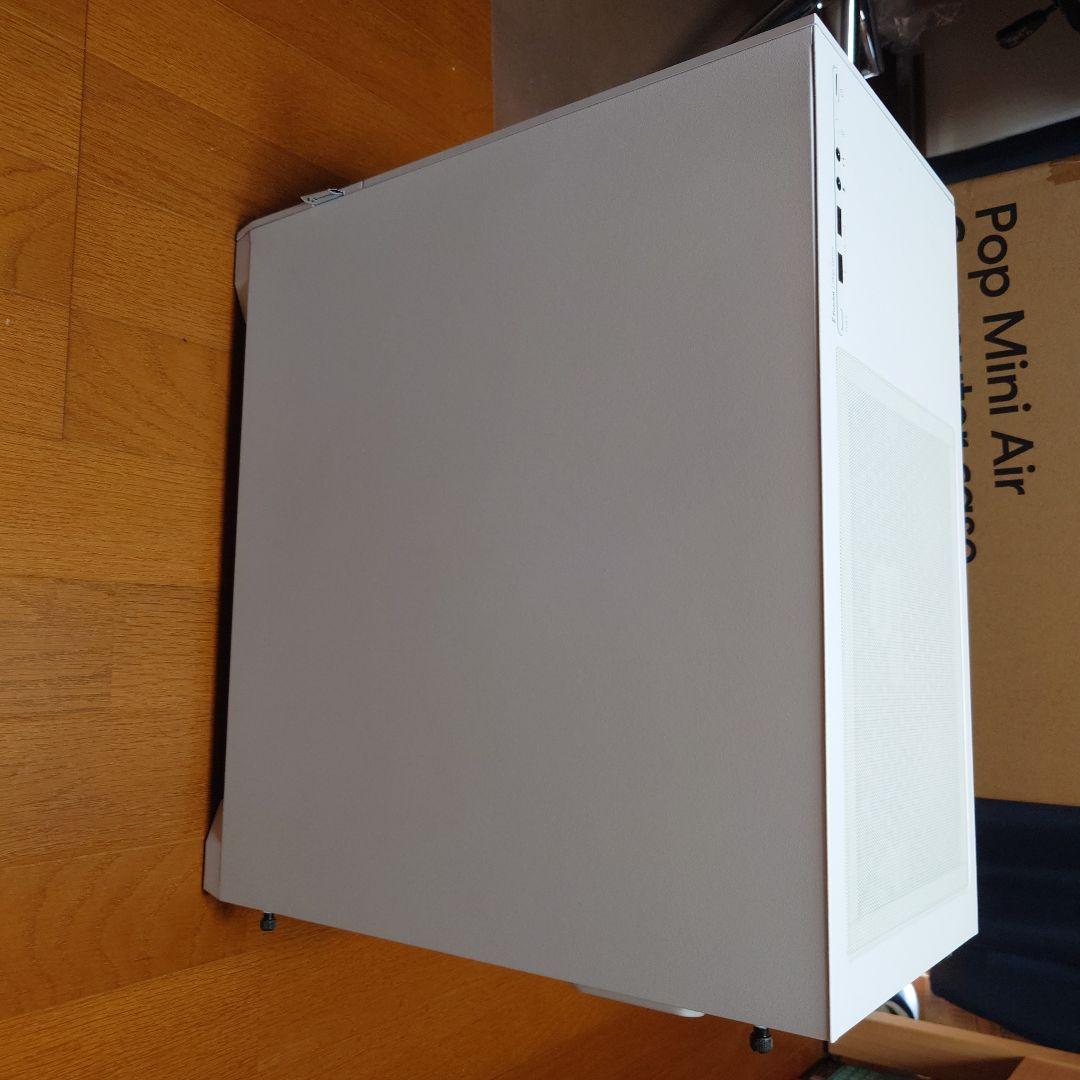 Fractal Pop Mini Air (ホワイトファンのおまけ付き）