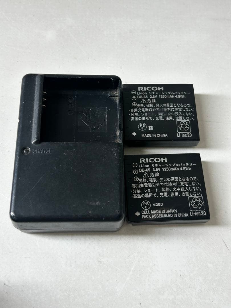 【訳あり】格安デジタルカメラG800,G700セット