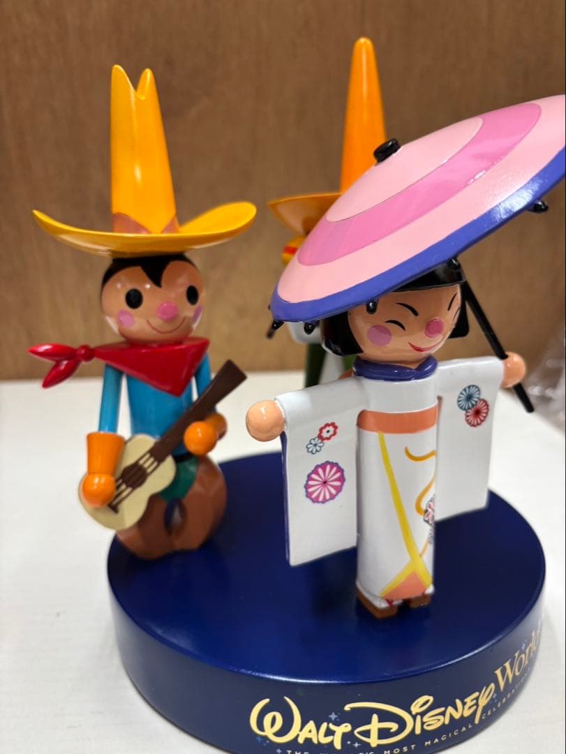 ディズニー (50th記念 )オルゴール イッツスモール ワールド