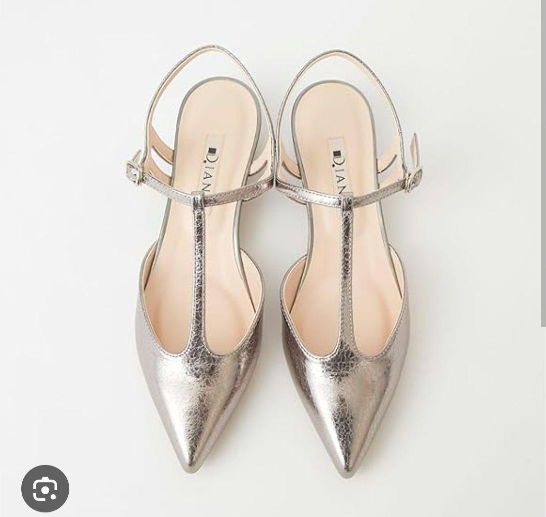 ダイアナ ストラップ パンプス