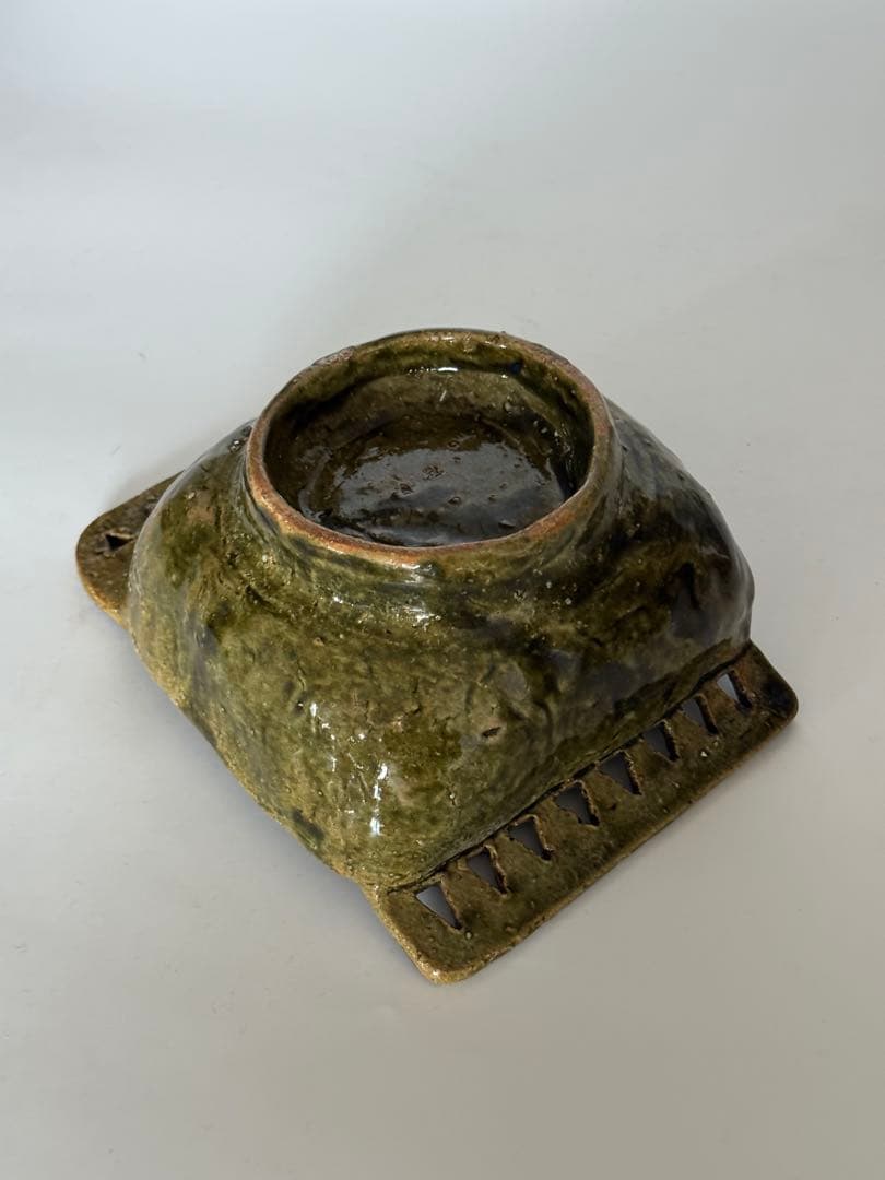 キムホノ　金憲鎬　織部鉢