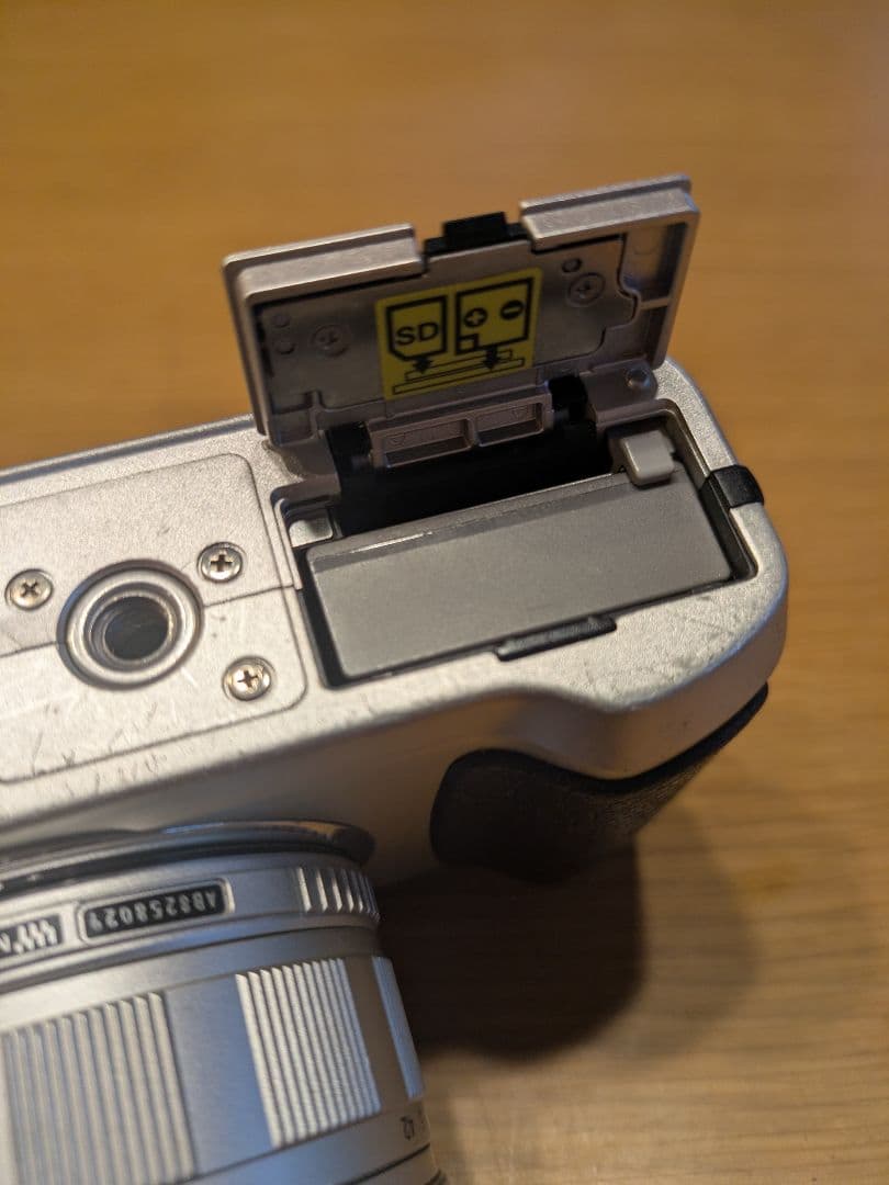 デジタルカメラ OLYMPUS PEN E-PL2