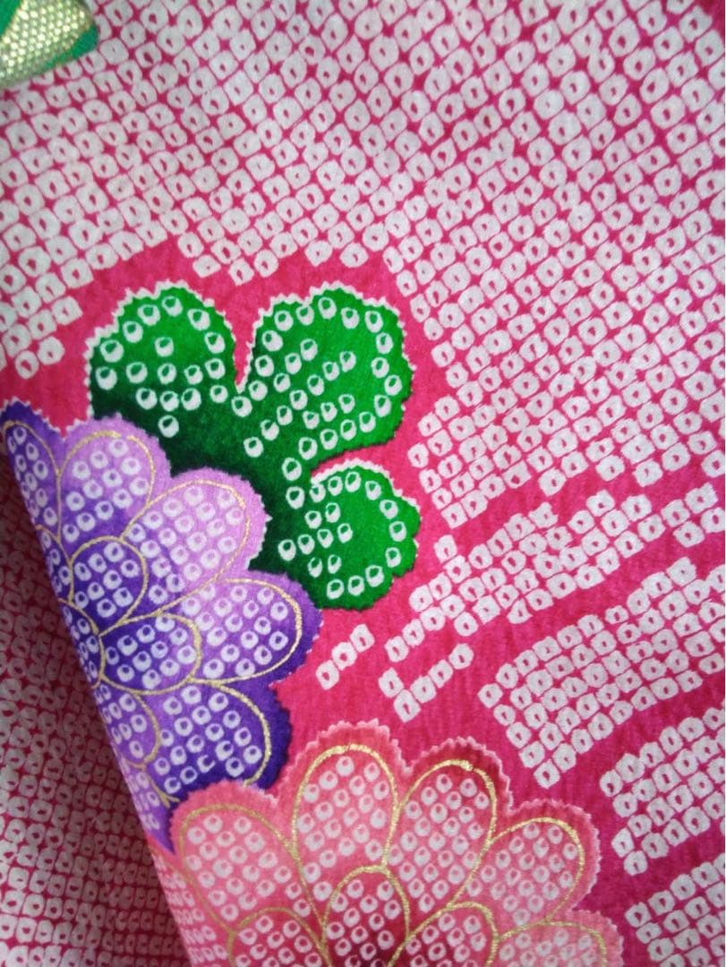 a です。7歳向け・表側正絹・お着物のセットです