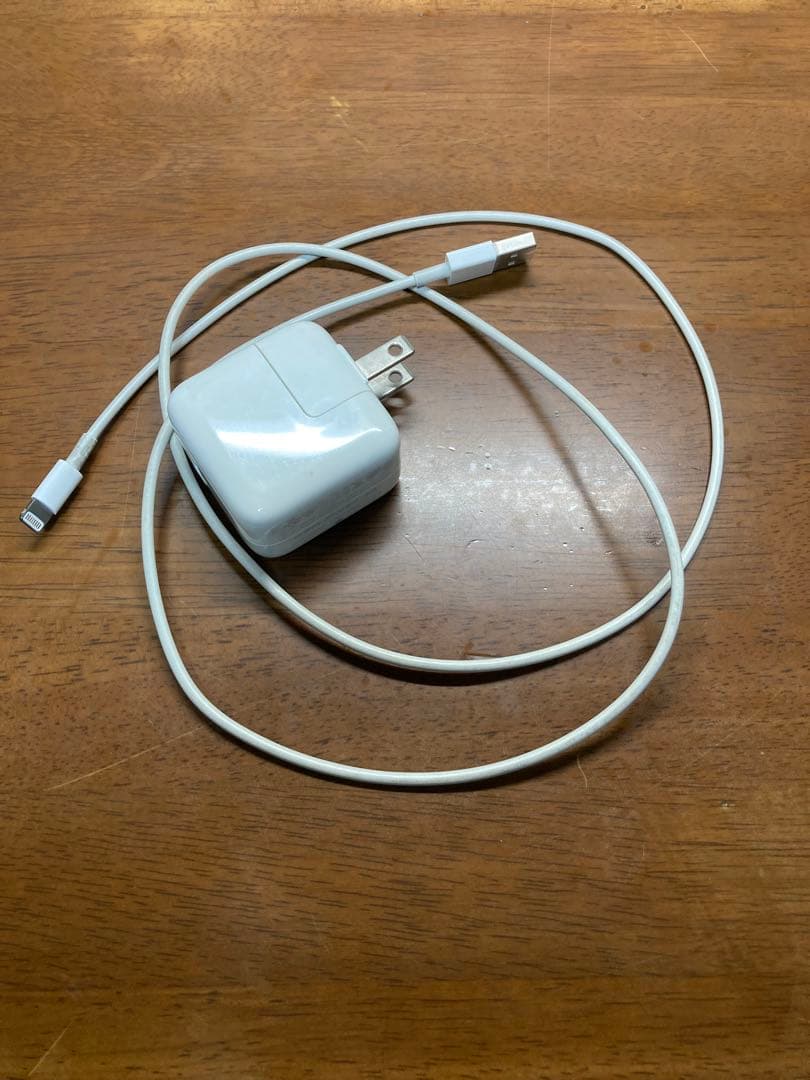 Apple iPad (第5世代) 32GB Wi-Fi