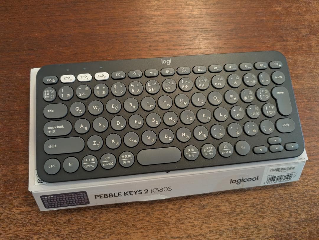 LenovoYogaTabPlusタブレット(12.7) とキーボードK380s