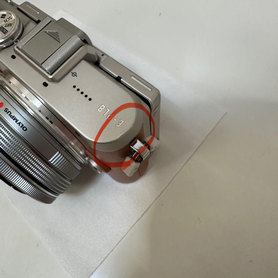 OLYMPUS PEN E-PL8 ブラウン ズームレンズ付き