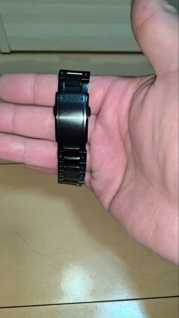 美品　GMW-B5000GD-1JF　ジーショック　G-SHOCK