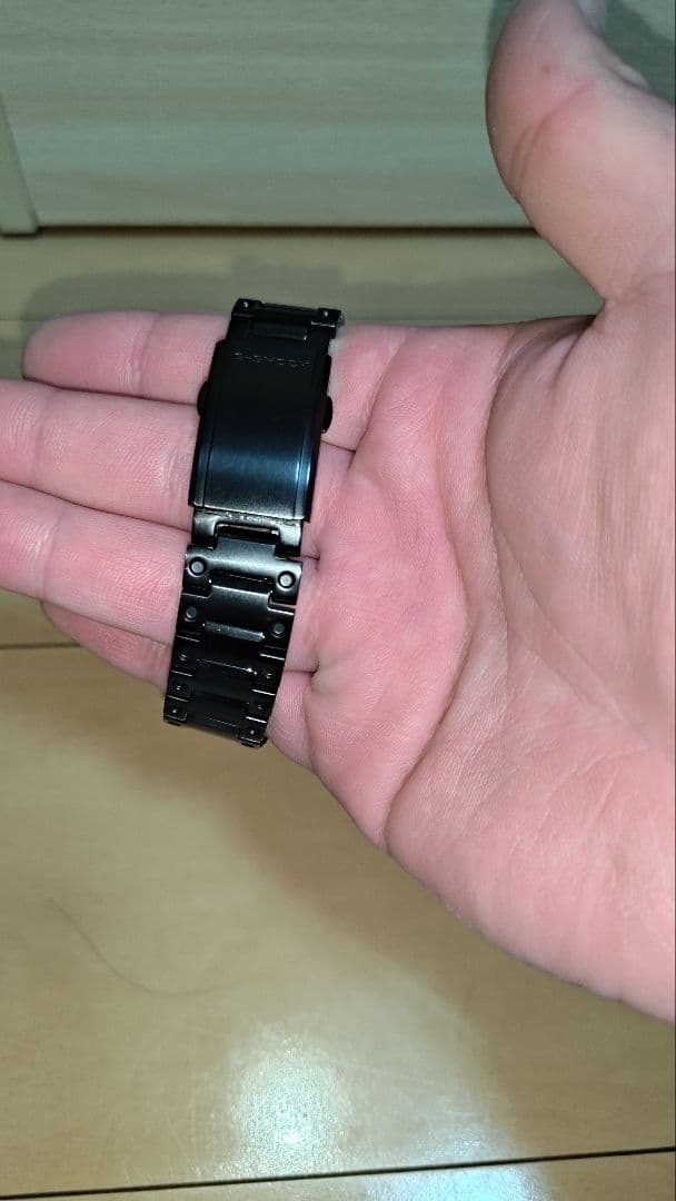 美品　GMW-B5000GD-1JF　ジーショック　G-SHOCK