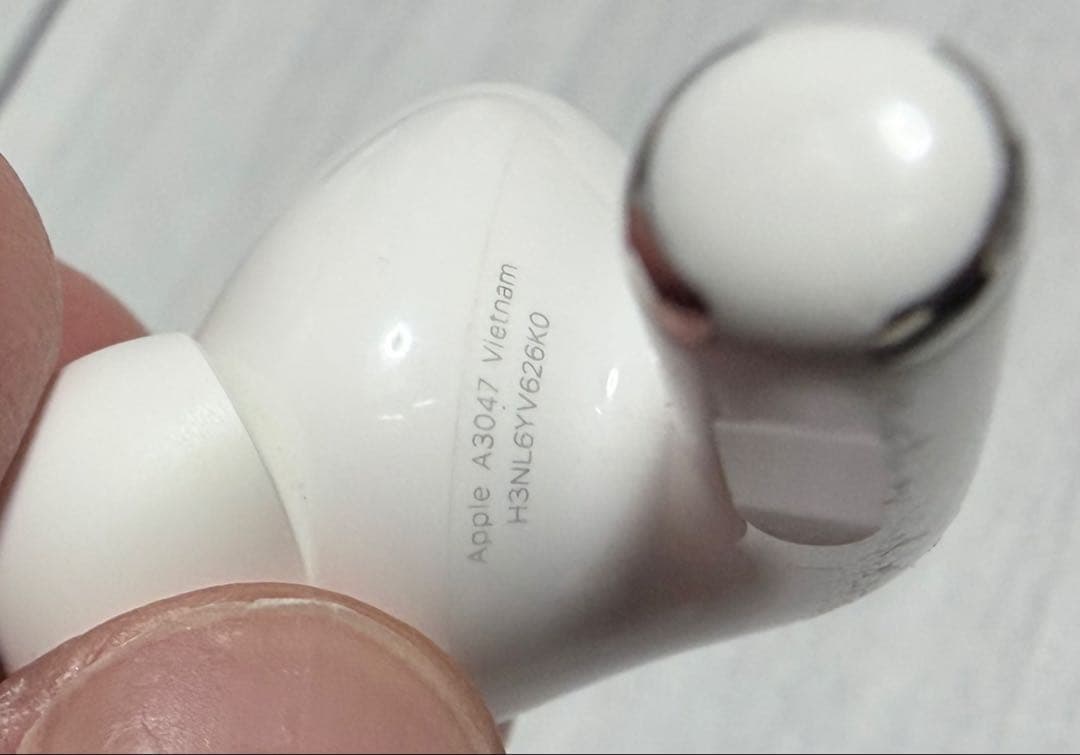 AirPods Pro 2 右イヤホン USB-C充電モデル