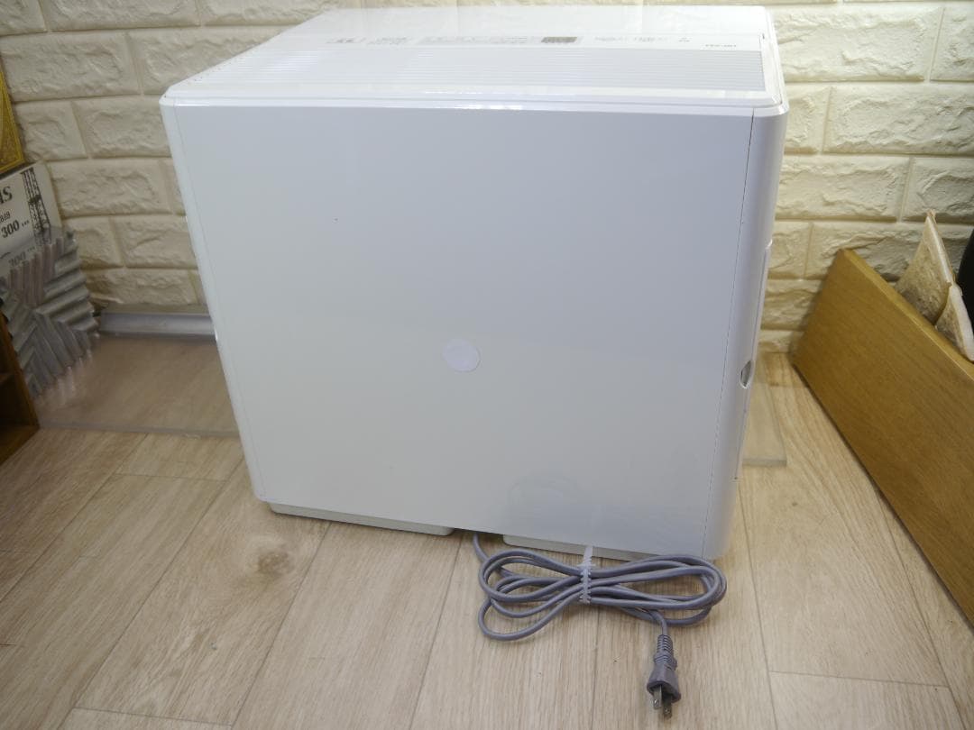 送料無料で#フィルター新品同様❤ダイニチ 加湿器 HD-243 ハイブリッド