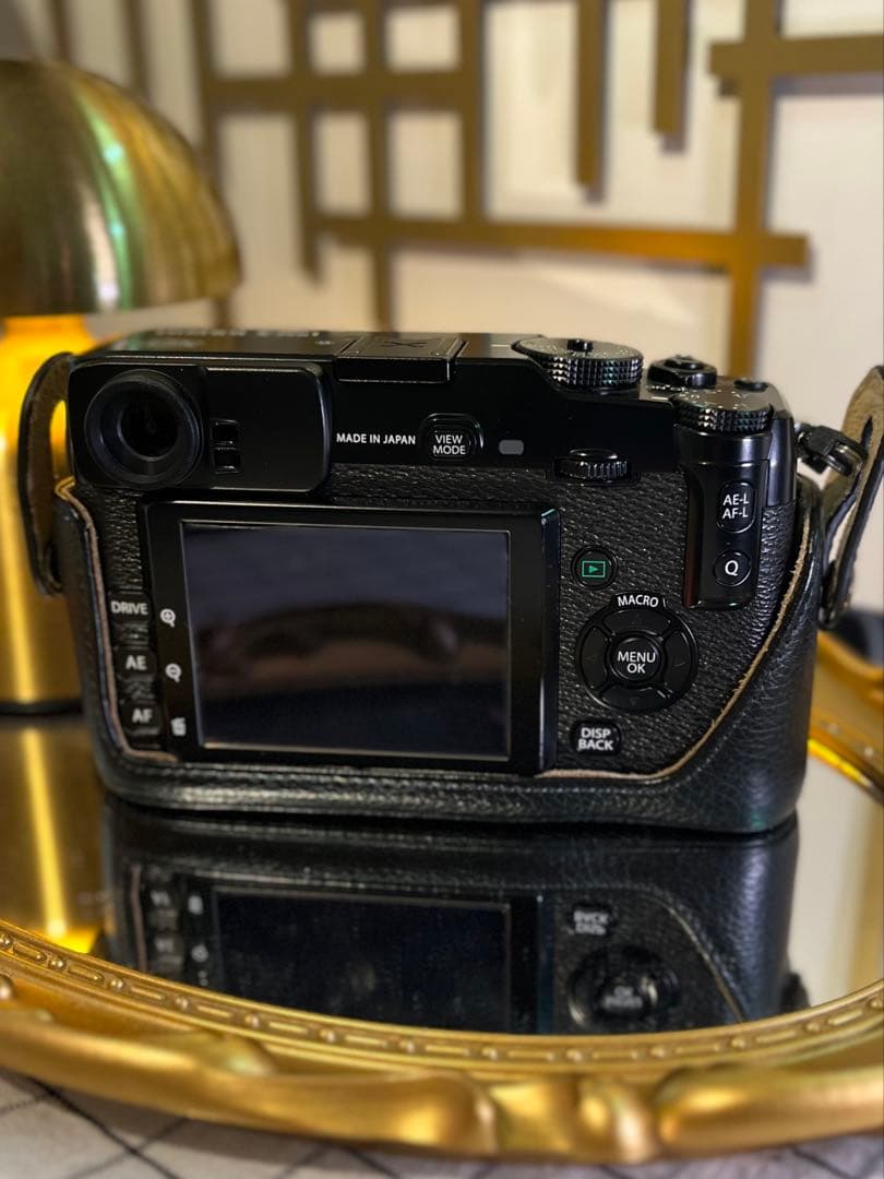 FUJIFILM X-Pro1 ボディ 美品 レザーケース付き 動作確認済み