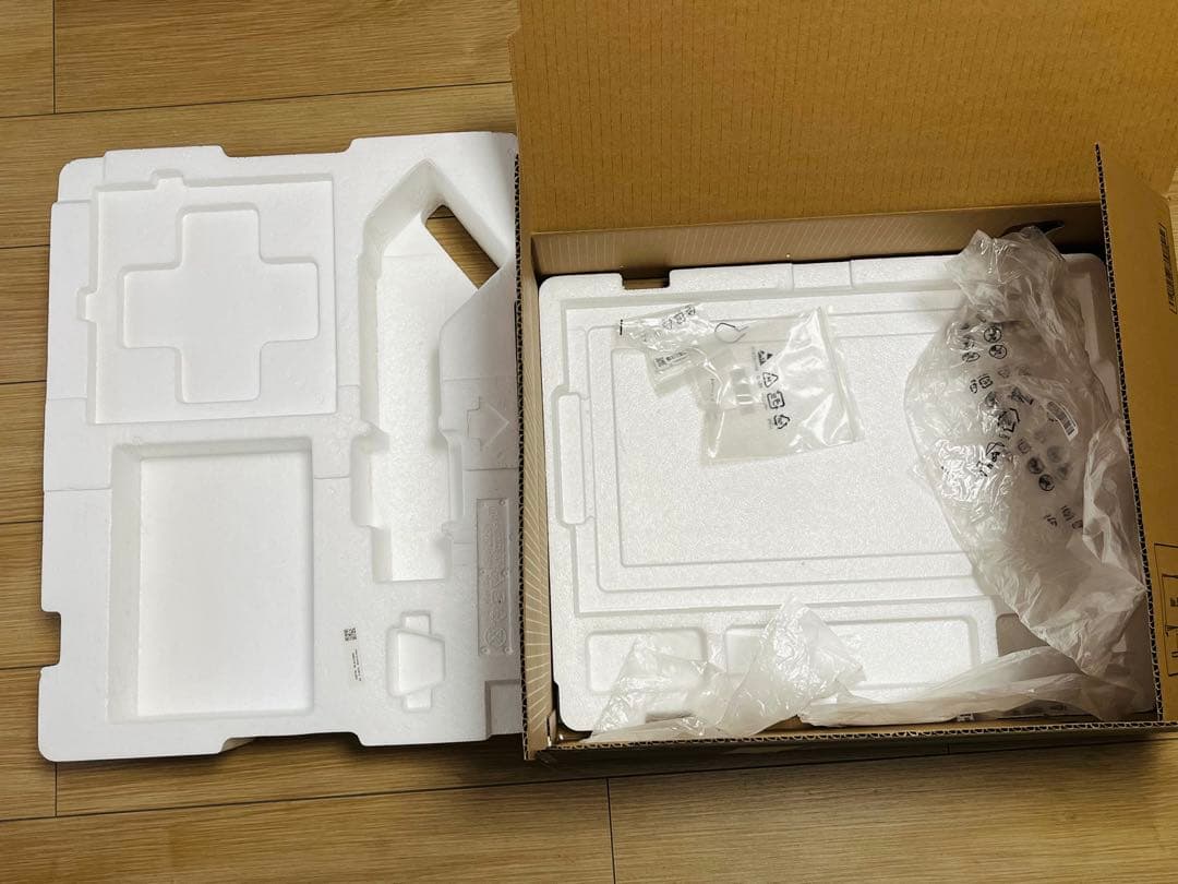 【美品】LG 24QP750-B WQHD IPS モニター付属品完備·元箱あり