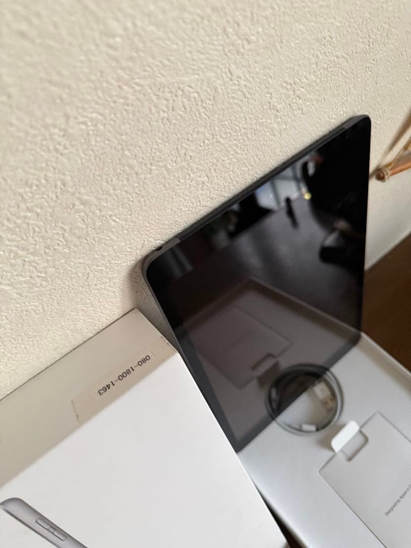 Apple iPad 7世代 32GB セルラーモデル スペースグレー