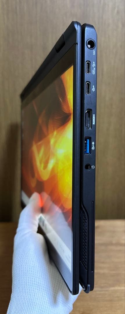 LIFEBOOK U9310X/D LTE 軽量薄型タブレットPCバッテリー良好