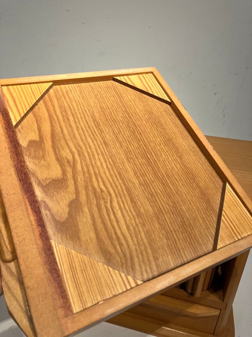 多目的、蛇腹シャッター付き 木製 ラック CDラック、小物入れ、収納棚、レトロ