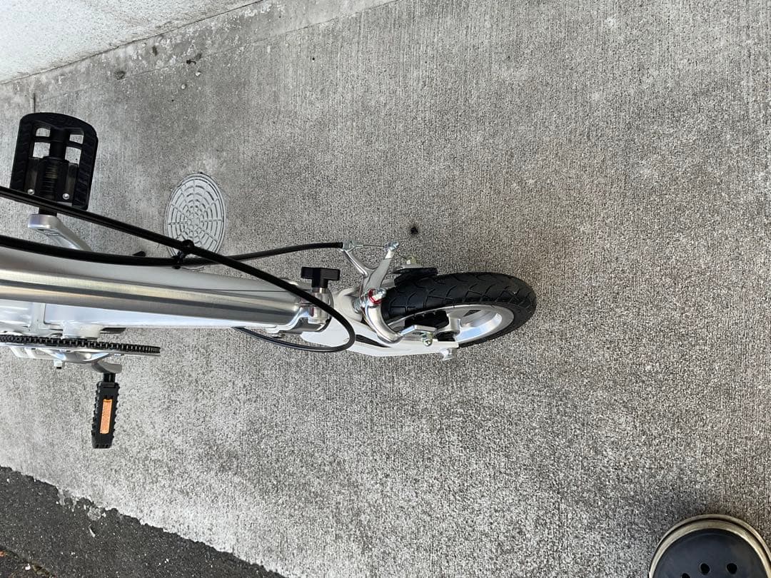 h*o様 carryme キャリーミー　ソリッドタイヤ仕様