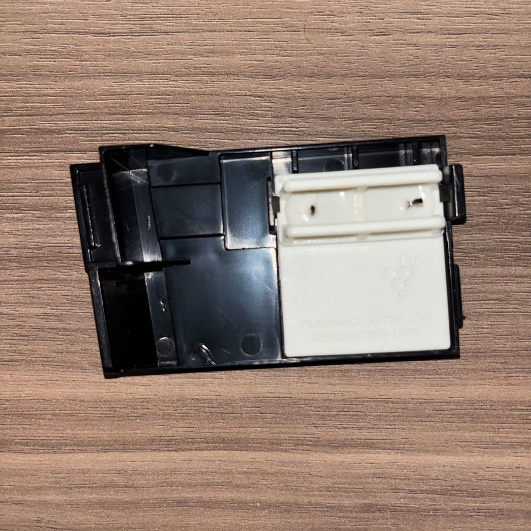 【2022年製】SHARP除加湿空気清浄機　KI-LD50-W