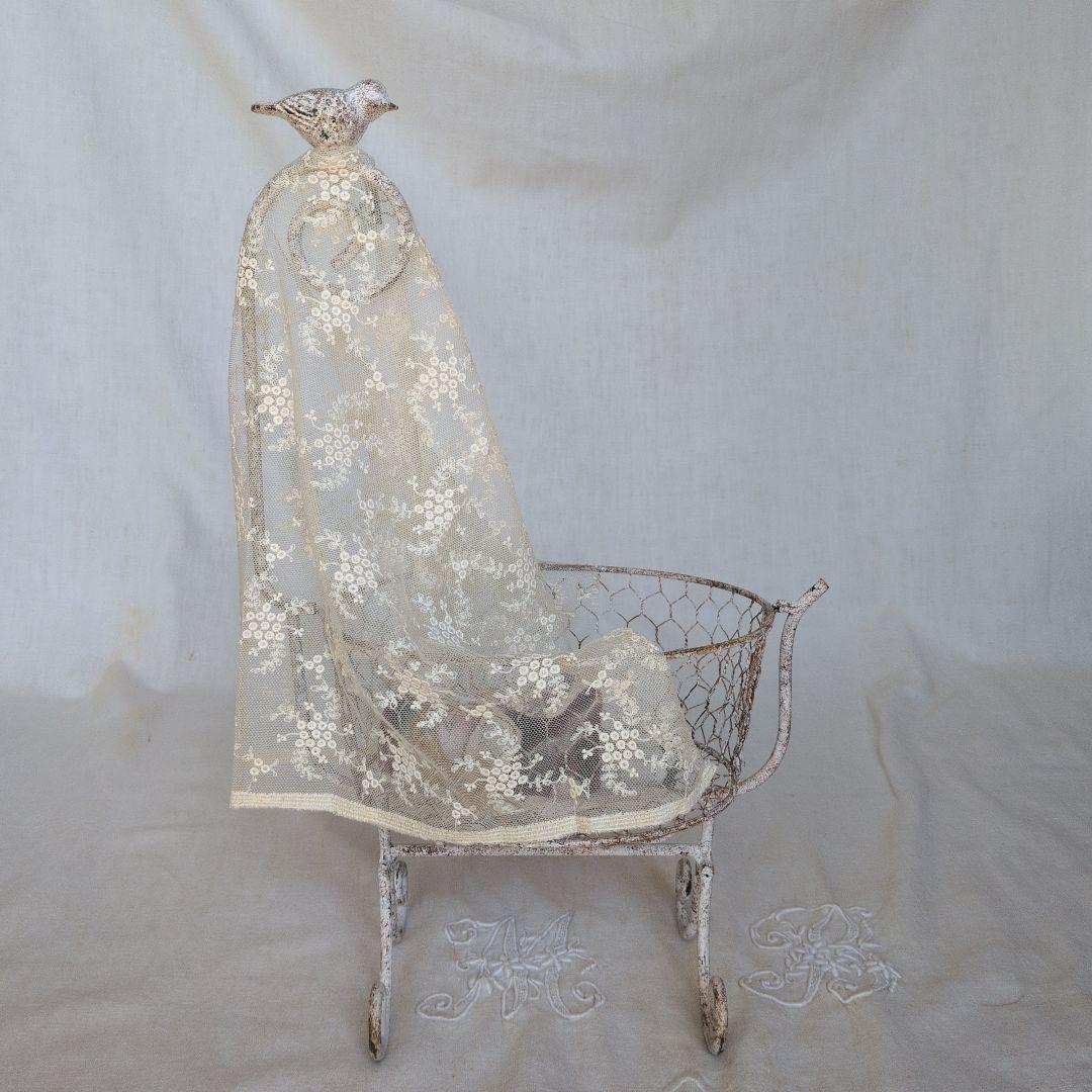 小さなドールベッド アイアン製 フランスアンティーク風 天蓋ポール