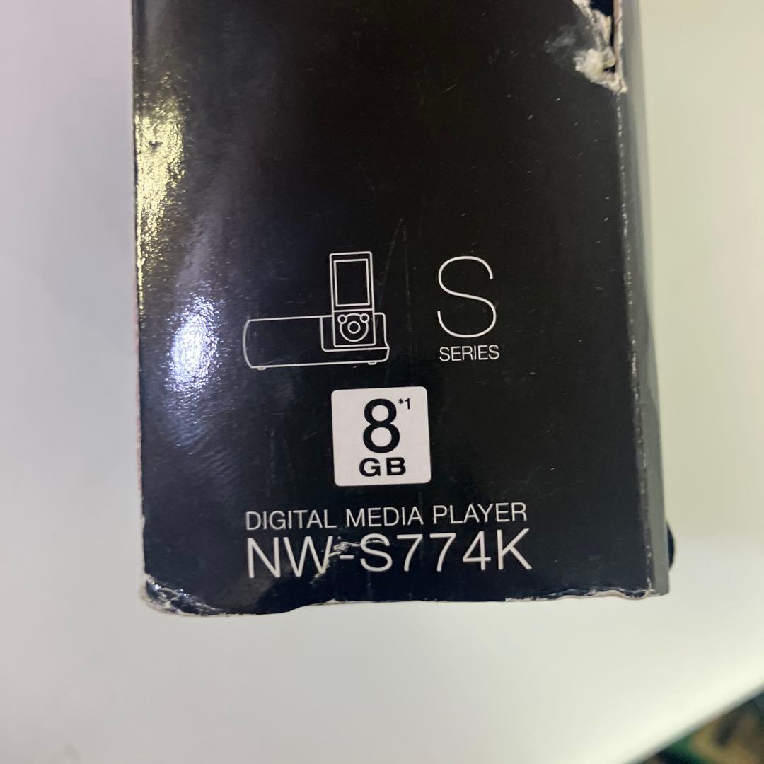 ほぼ未使用 SONY ウォークマン NW-S774K 完備品　ケース付き