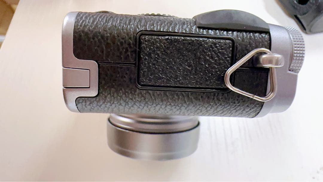 富士フイルム X20