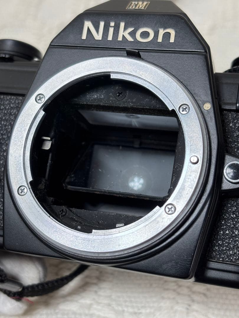 ✨お値打ち品✨Nikon EM フィルムカメラ レンズキット　現状品