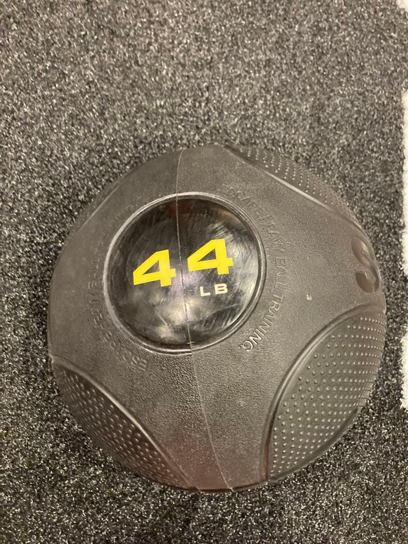 スラムボール 20kg メディシングボール