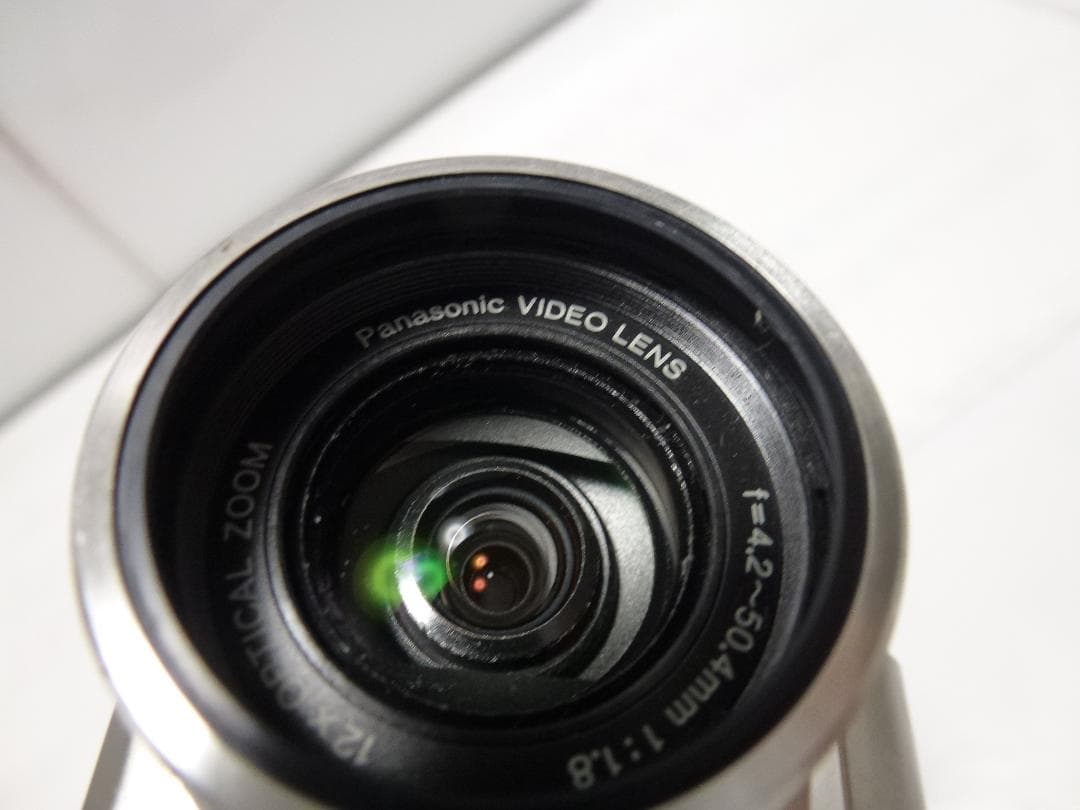 希少　動作品　Mini DV　パナソニックビデオカメラ　NV-DS200　大人気