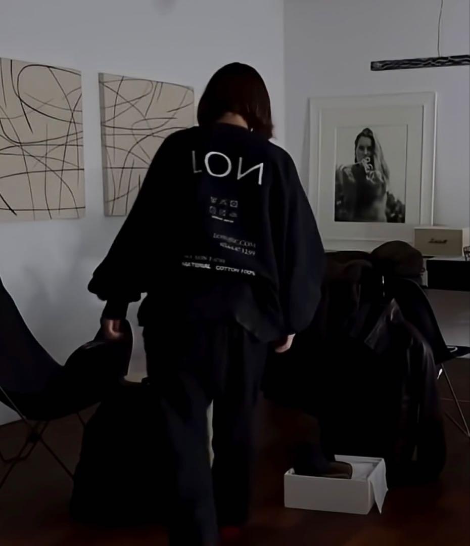 LON Two Side Sweatshirt Black Brownスウェット