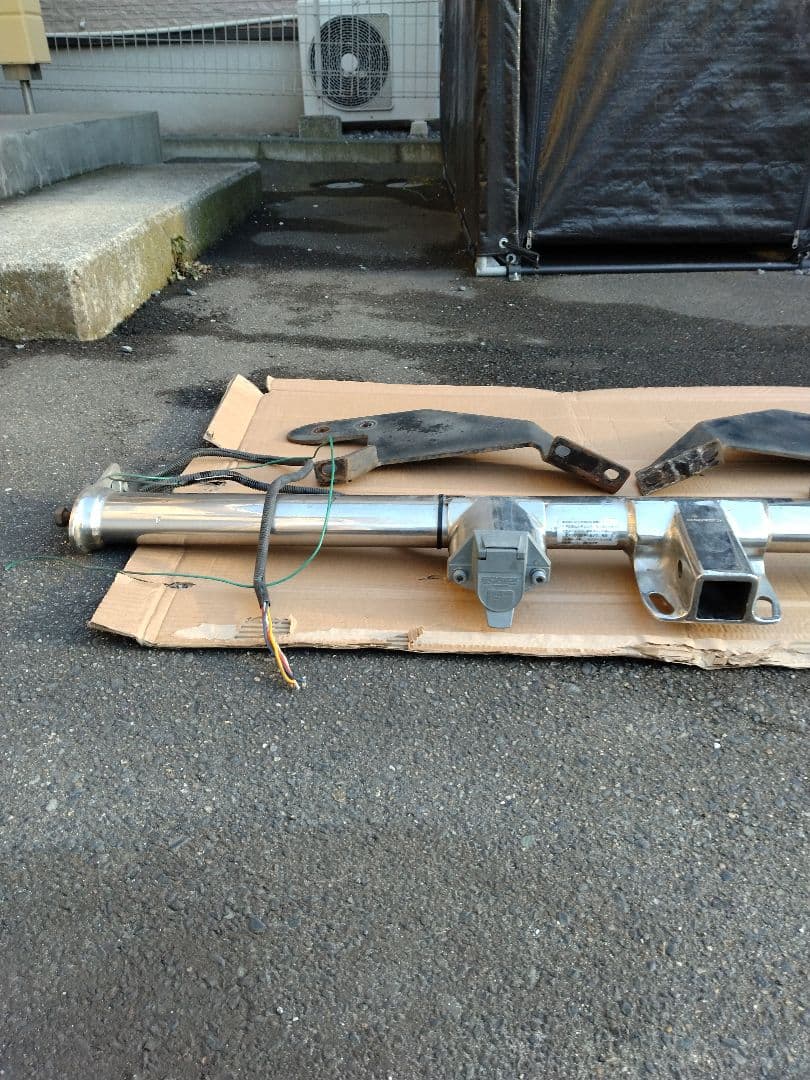 75ヴォクシー　ソレックスヒッチメンバー