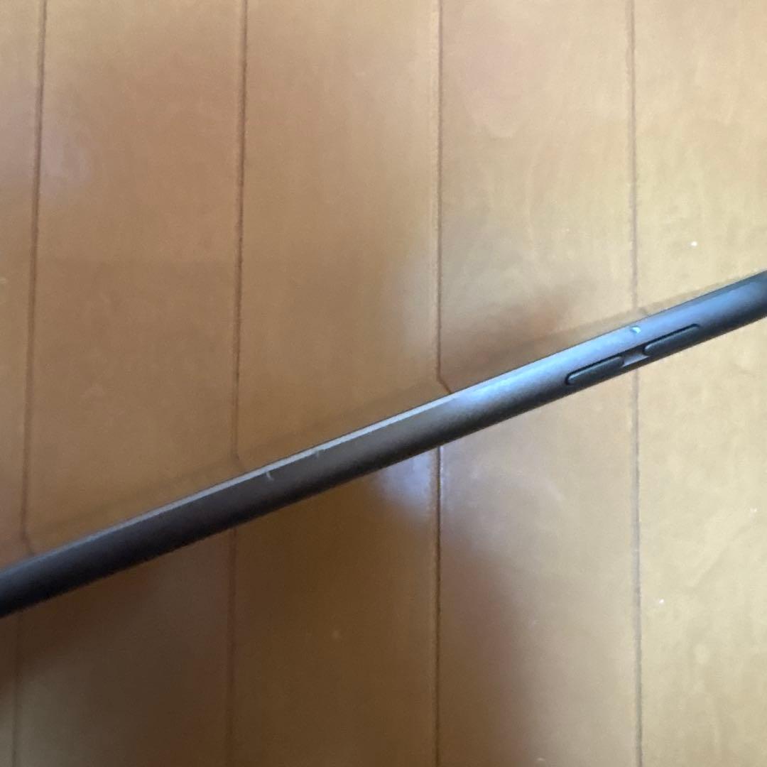 iPad 第7世代 スペースグレー セルラーモデル バッテリー95%