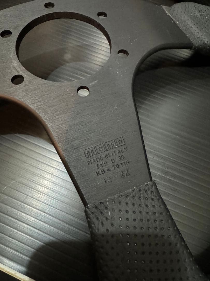 MOMO(モモ) ステアリング コンペティション 35パイ