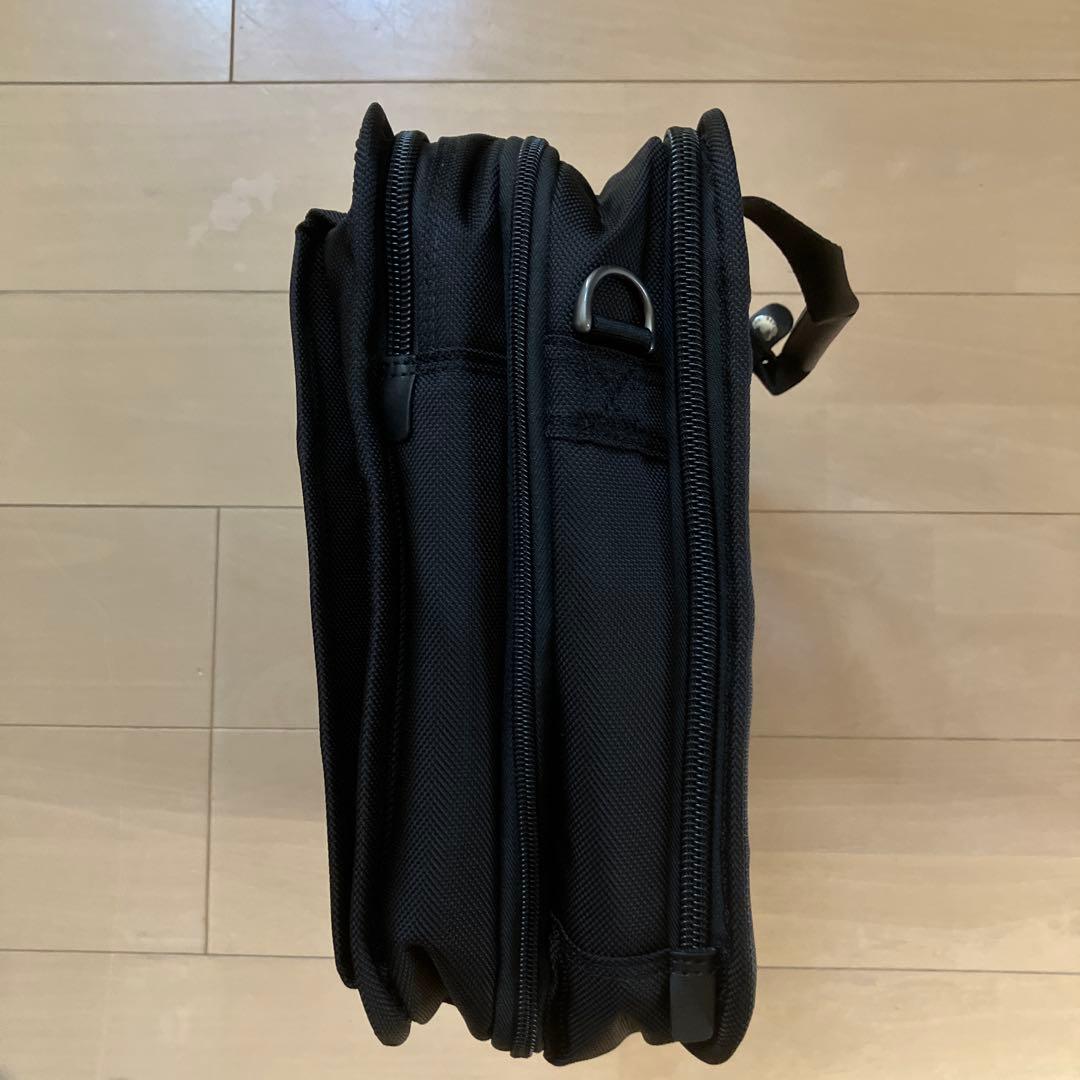 【新品未使用品】限定値下げ　バーマスBERMAS 黒ビジネスバックブリーフケース