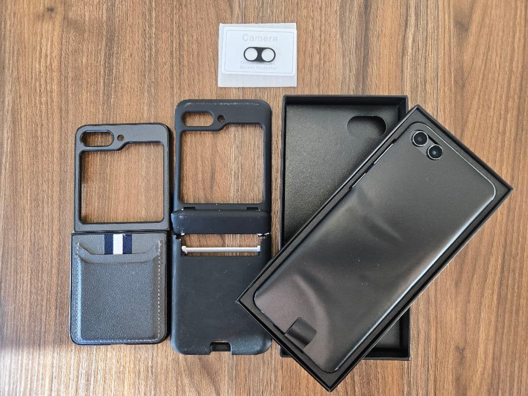 Galaxy z flip5 日本版　おサイフケータイ