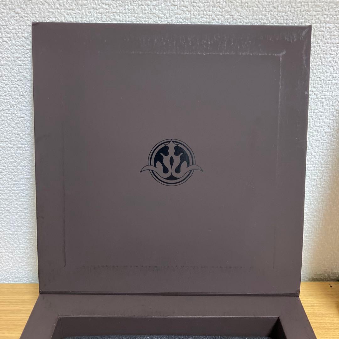 GILTY COUTURE iPod Shuffle 2G ゴールドケース